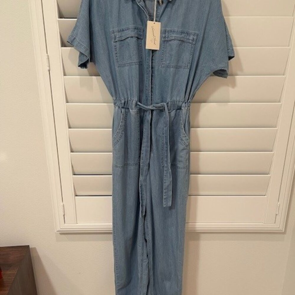 Universal Thread Jumpsuit - Picture 2 of 3
